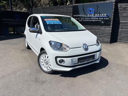 VOLKSWAGEN UP 1.0 up! White