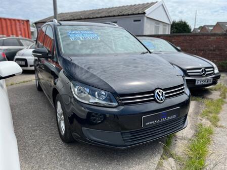 VOLKSWAGEN TOURAN 1.6 TDI SE